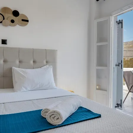 Seaview Double Private Jacuzzi Agios Georgios (Santorini)