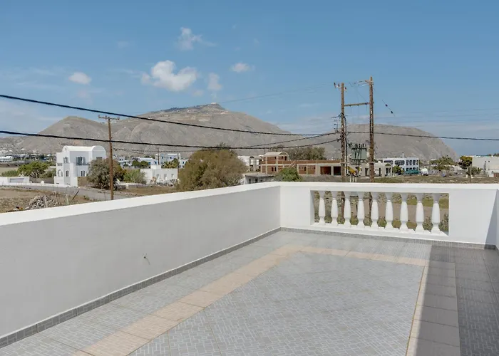 Seaview Double Private Jacuzzi بيت ضيافة Agios Georgios (Santorini)