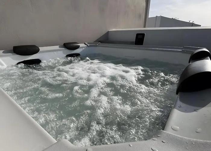 Seaview Double Private Jacuzzi