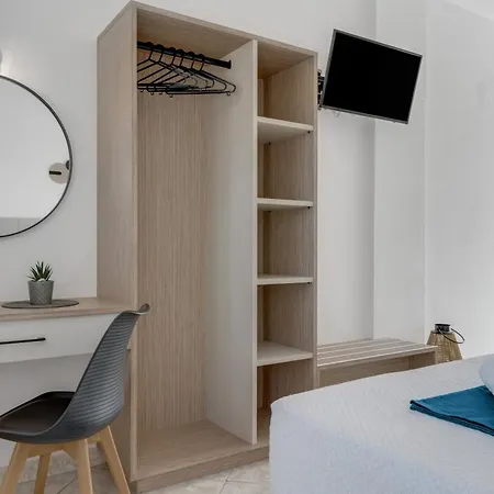 Seaview Double Private Jacuzzi 게스트하우스 Agios Georgios (Santorini)